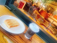 -Peet's 皮爷咖啡(东湖路手作店)