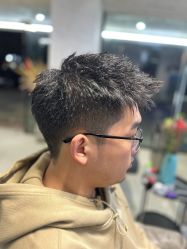 -丝源发型