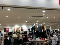 -优衣库(湛江鼎盛广场店)