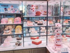 面包甜点陈列柜-巴黎贝甜(国贸店)