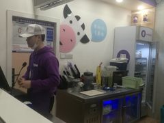 -一只酸奶牛(八一路店)