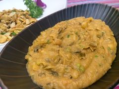 -香巴拉云南餐厅(华莱坞店)