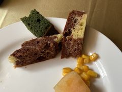 -东方苑自助餐厅(稻香湖景酒店)