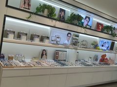 -J-Optical佳视明眼镜·蔡司视觉(青岛金茂览秀城店)