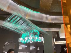 -老房老舍重庆火锅(假日城市店)