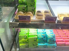 -HappyMiss花满楼·鲜花饼·鲜花茶·伴手礼(上海环球港店)