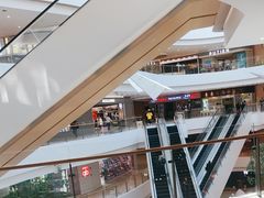 -星巴克(上海虹桥新天地二店)