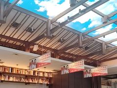 -阿瓦山寨·湘菜现炒·剁椒鱼头王(咸阳总店)