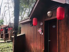 -上海怡沁园度假酒店