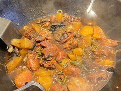 -东北人家铁锅炖(水岸帝景店)