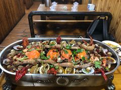 -老东镇啤酒屋海鲜加工·蒸汽海鲜·海鲜烧烤(台东店)