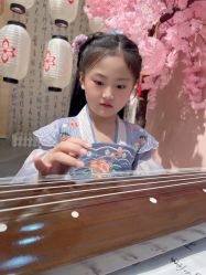 -一揽芳华汉服旗袍体验馆(拙政园店)