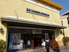 -UNDER ARMOUR(八达岭奥莱店)