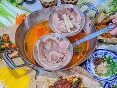 -王奋斗贵州酸汤牛肉火锅