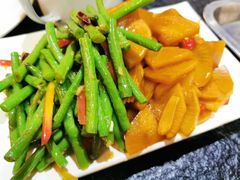 -福苗小骆驼烧烤(大唐不夜城店)