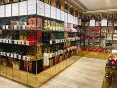 -VENCHI 闻绮(北京国贸商城店)