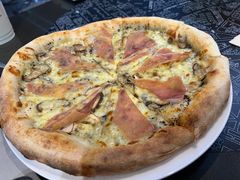 特级松露酱蘑菇帕尔马火腿披萨-TIAGO HOME KITCHEN(朝阳大悦城店)
