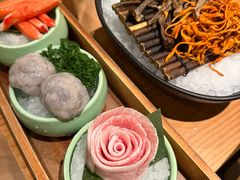 -捞王锅物料理(上海世茂广场店)