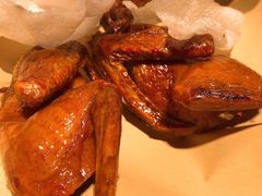 脆皮乳鸽-鸽子侯·家宴·平价海鲜(市图书馆店)