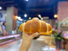 日式经典盐面包-啊噗吐呦现场烘焙(麦凯乐店)