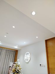 -HEYAN荷妍专业脱毛连锁机构
