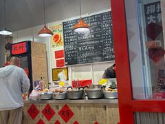 -柳州肥姨妈大骨螺蛳粉(万达中心店)