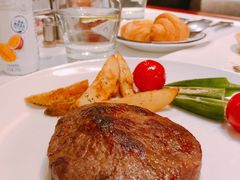 -斗牛士牛排(南京东路店)