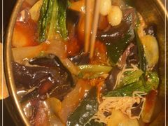 -毛肚向右·川渝毛肚王(经开永旺店)