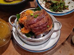 -老滇山寨•云南特色菜•地方菜•民族风情歌舞表演(金碧店)