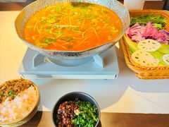 -旺福·贵州酸汤牛肉火锅(陆悦天地店)