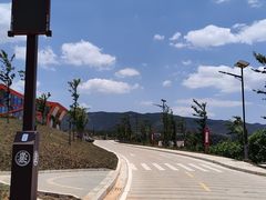 -彩色沙林风景区