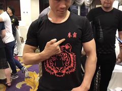 -拳霸泰拳MMA综合格斗搏击馆(浦东馆)