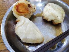 -黄阿姨锅贴大王(万航渡路店)