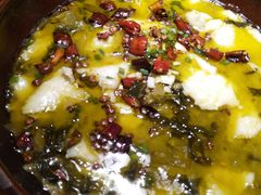 酸菜巴沙鱼片-大碗先生(万家丽店)