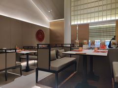 卡座-赤火牛排(金狮广场店)