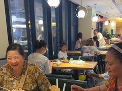 -豪客来牛排(重庆三峡广场步行街1704店)