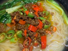 -八月美食小馆(银泰城总店)