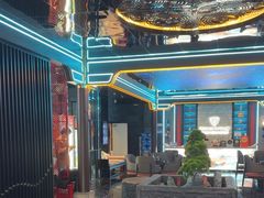 -屋有岛沉浸游戏旗舰店(中山公园店)