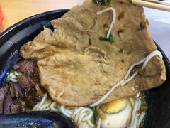 -花溪巷牛肉粉(泉城路店)