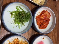 -明洞阿姨·韩式酱蟹烤肉·创意料理(三元桥店)