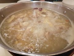 -一席地·本地鸡窝·杭帮鸡火锅(萧山银隆百货店)
