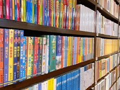 -晓风书屋(浙大紫金港店)