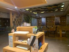 -长沙省政府地铁站亚朵酒店