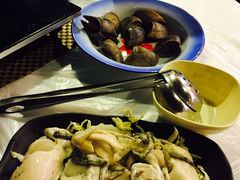 -鲜入围煮花胶鸡海鲜火锅