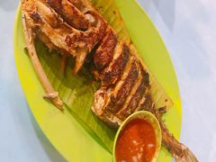 -明记烧鱼美味店