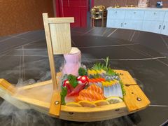 -鼎泰亨·海鲜牛肉餐厅(滨江店)