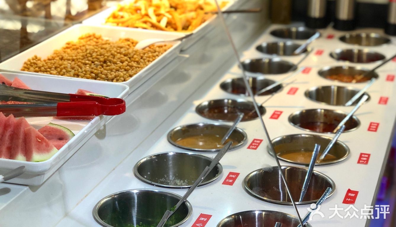 cici探店🍬让人欲罢不能的超高性价比番茄锅底涮牛肉