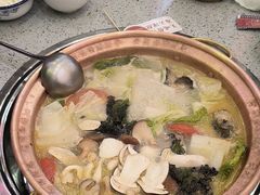 -阿婆情腊排骨火锅(金虹路店)