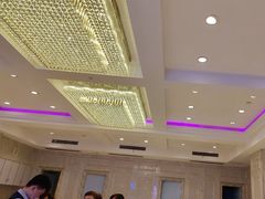 -沪华海鲜大酒楼(南汇店)