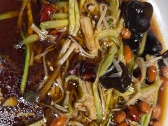 -万里闯关东铁锅炖菜馆(高新旗舰店)